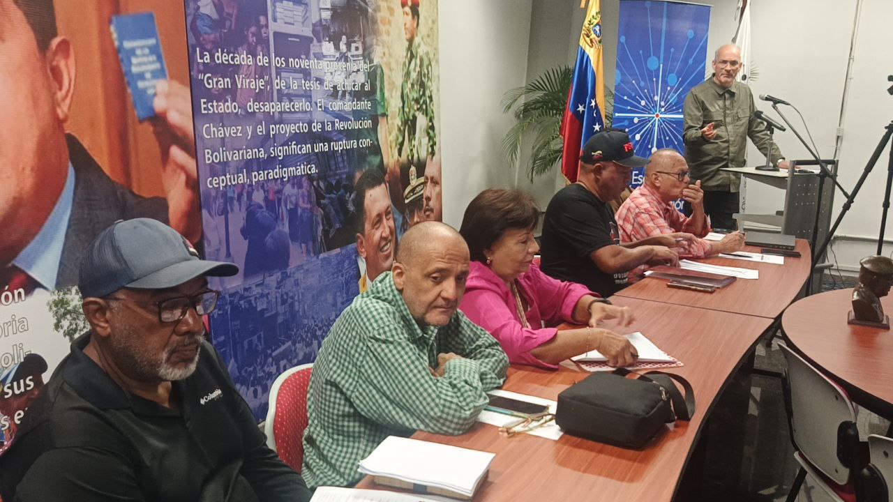 Consulta Popular Nacional fortalece democracia de base en Venezuela