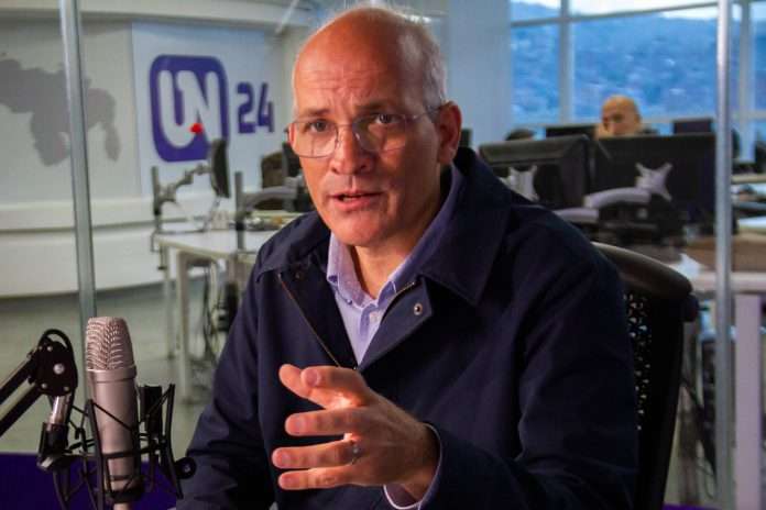 Ricardo Menéndez: el sistema de planificación en Venezuela es público y popular