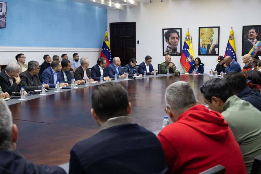 Venezuela crea Comisión de Alto Nivel para la liberación del presidente Maduro