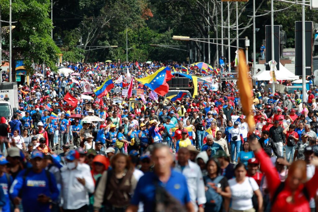 Presidenta Encargada insta al pueblo venezolano a mantener la unión para seguir construyendo la Patria