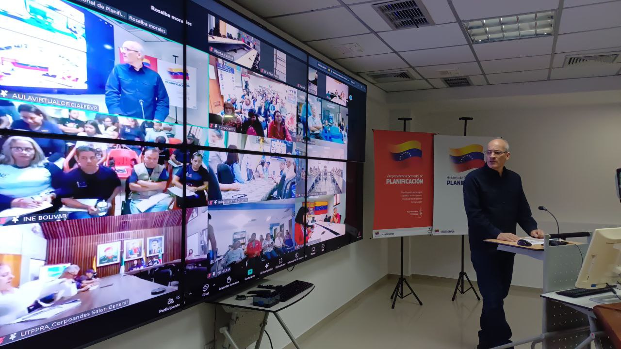 Vicepresidente Menéndez destaca consolidación del Sistema de Planificación Popular en el desarrollo del Gobierno Comunal en Venezuela