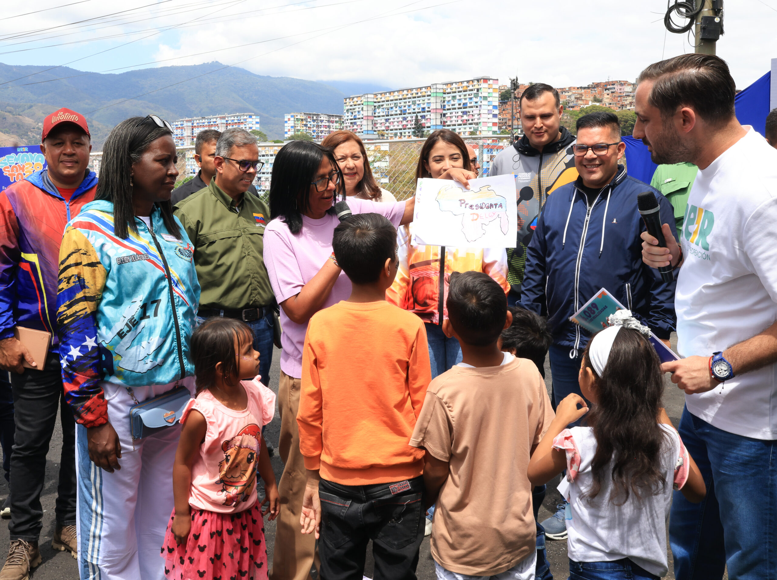 Asueto de Semana Santa 2026 impulsó la actividad económica comunal del país