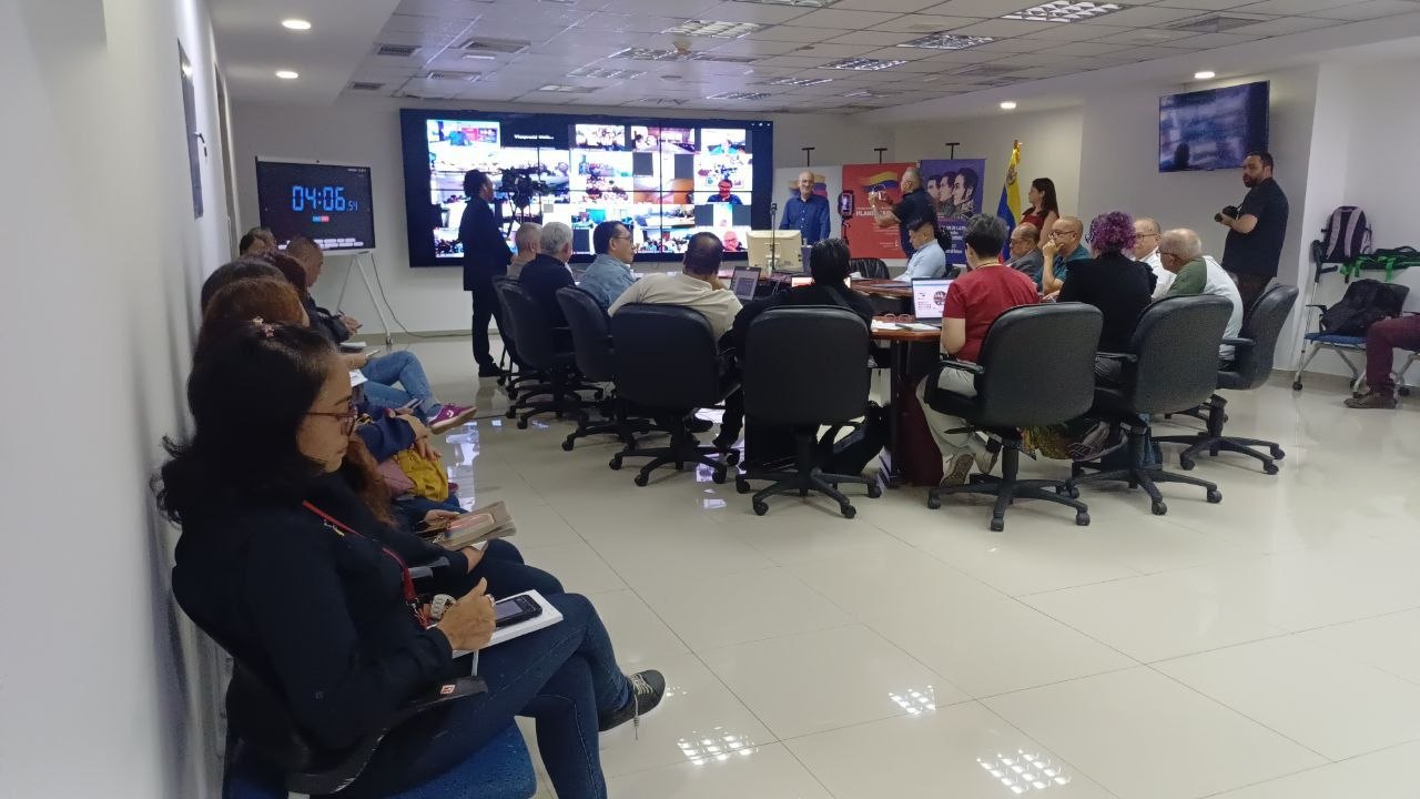 Menéndez: La construcción de consensos nacionales es clave para la paz y la soberanía de Venezuela