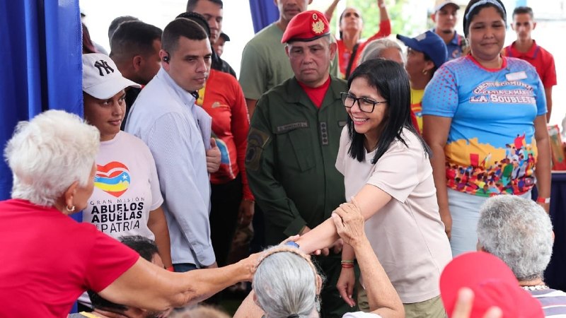 Presidenta (E) Delcy Rodríguez anunció despliegue nacional de las Brigadas de Atención Integral para los Abuelos y Abuelas