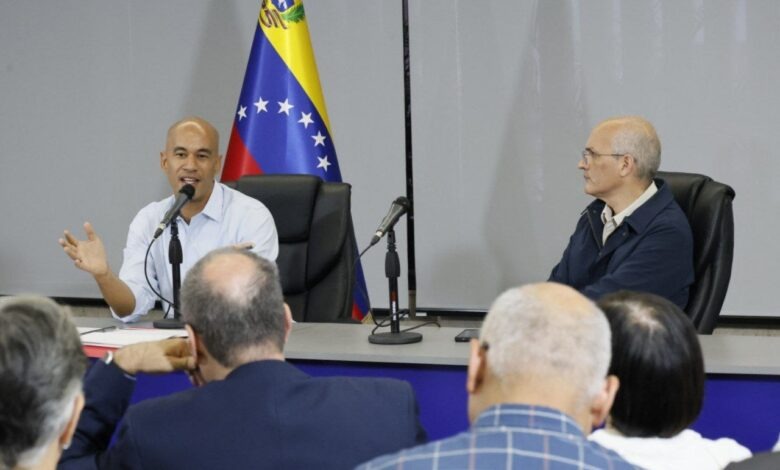 Instalada Comisión para la Reestructuración y Reingeniería del Estado venezolano