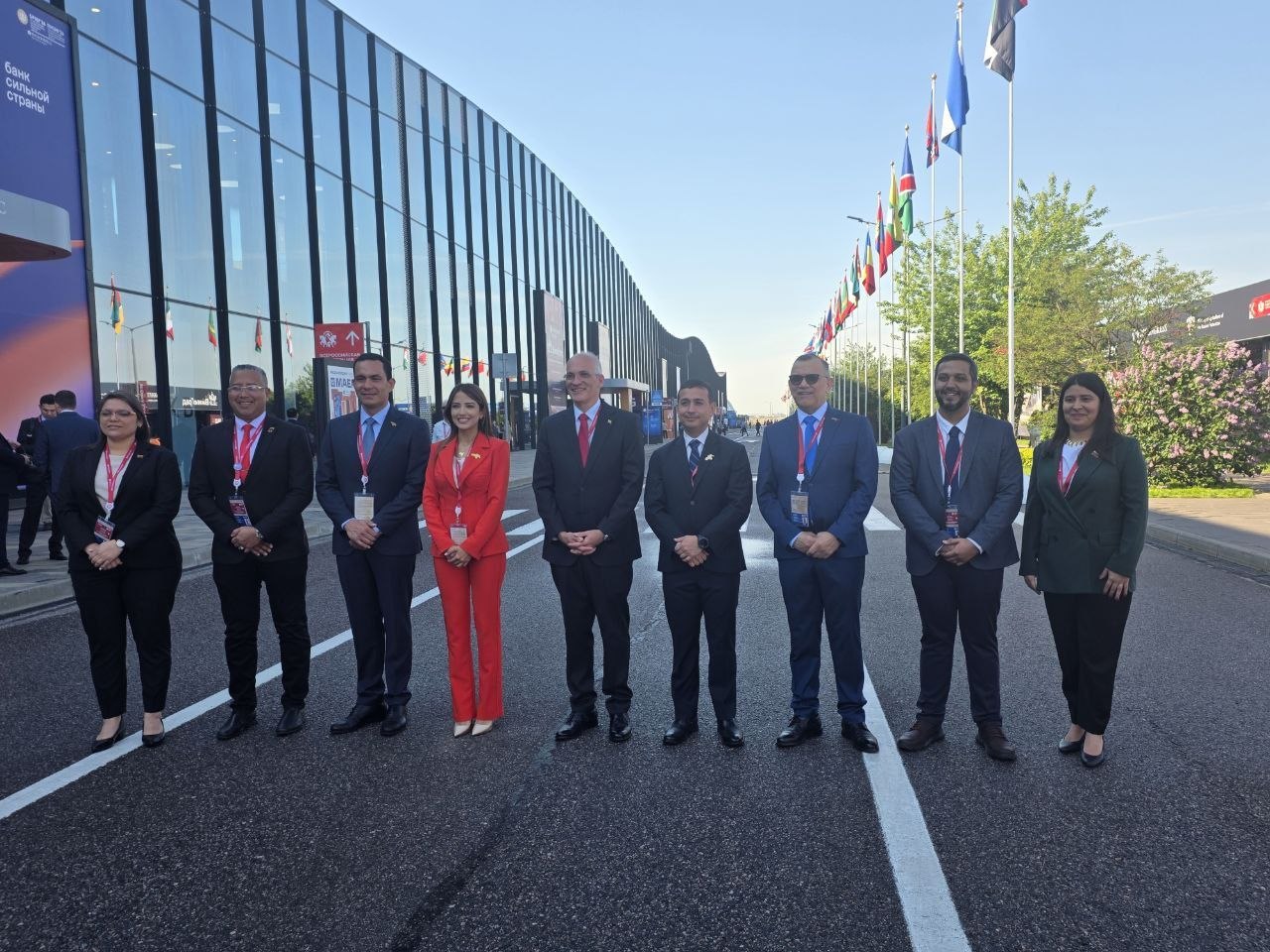 Delegación venezolana continúa agenda de trabajo en el XXIX Foro Económico Internacional de San Petersburgo