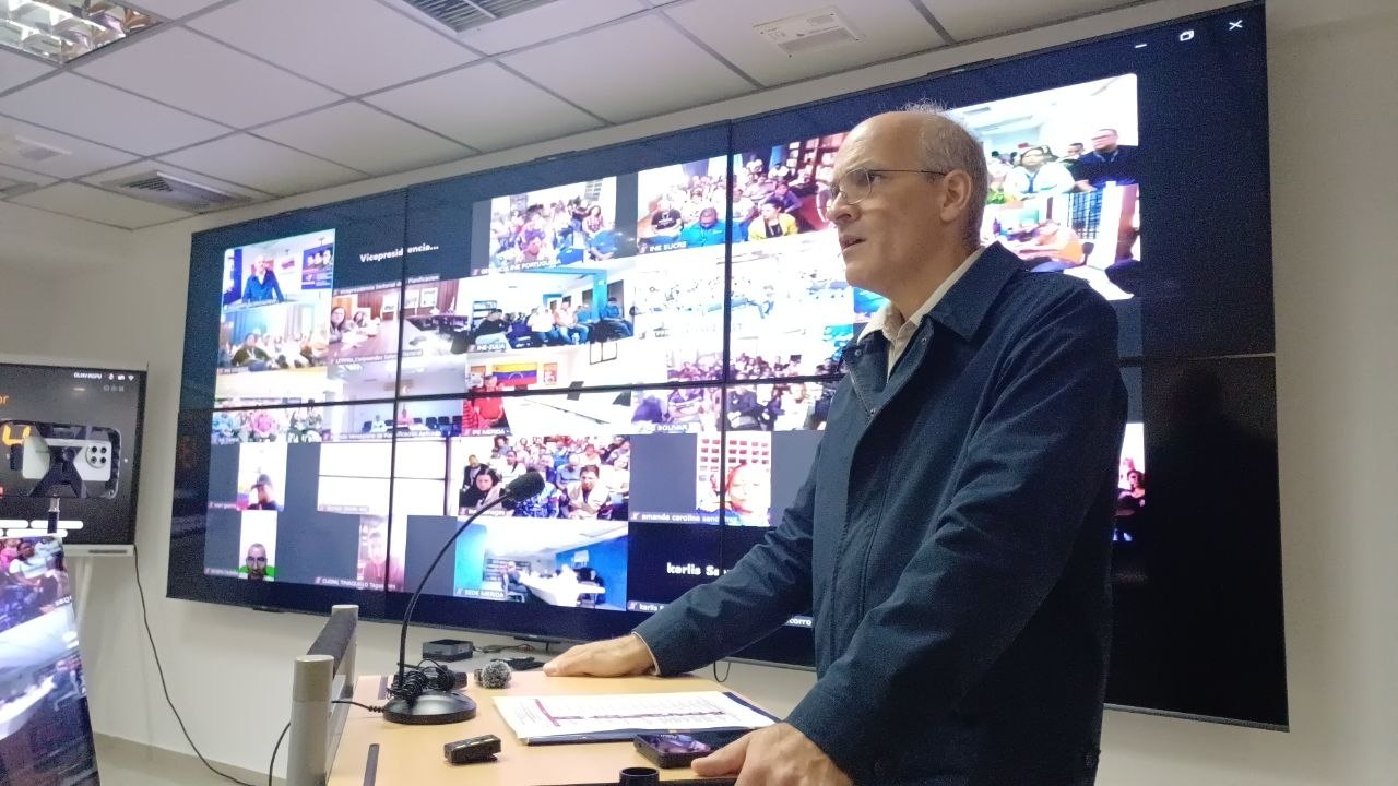 Menéndez: Sistema Estadístico y Geográfico Nacional es el instrumento de seguimiento del Plan de la Patria
