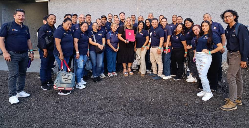 Servidores del Ministerio de Planificación son condecorados como «Héroes y Heroínas de Venezuela»