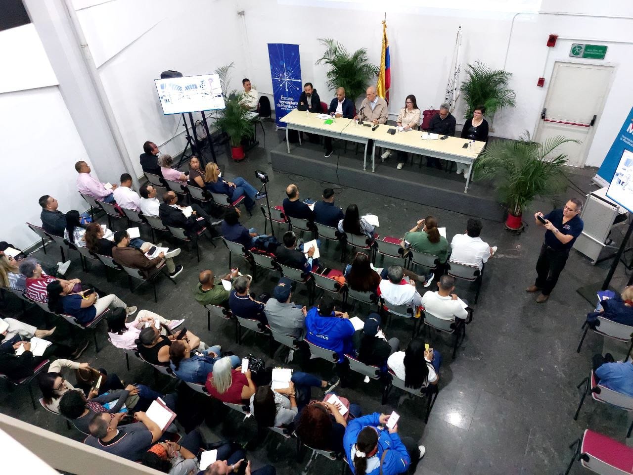 Vicepresidente Menéndez: “La formulación del Presupuesto es la gran política de la visión de Estado”