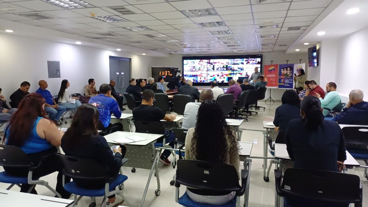 Acreditar saberes en la construcción dignifica al pueblo trabajador y con capacidad de servicio