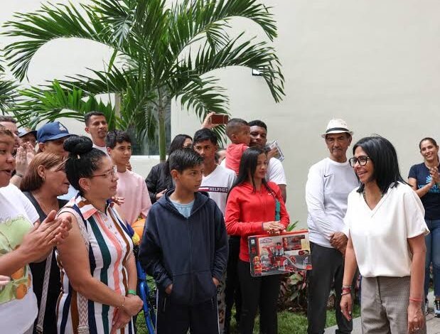 Presidenta Rodríguez llamó al pueblo venezolano a participar en la próxima Consulta Popular Nacional