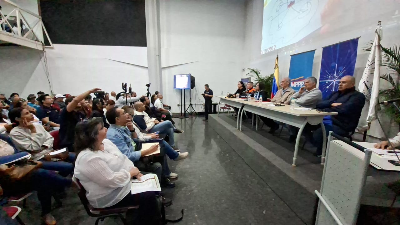 El Sistema Urbano Regional venezolano nace de una formación histórico-social en el territorio